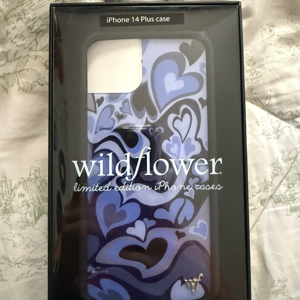 Wildflowers iPhone 14 Plus Case - Purple and Black Heart Pattern